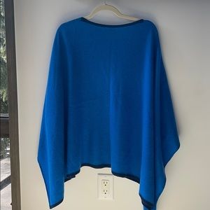J McLaughlin blue cashmere pinch wrap o/s